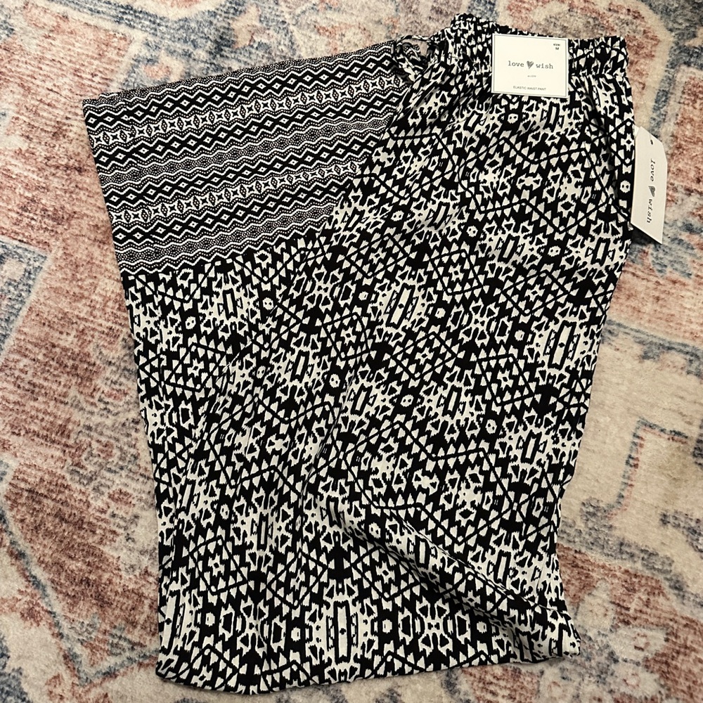 Love Stitch Black and White Patterned Pants